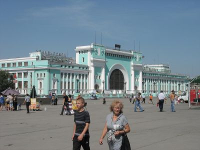 Järnvägsstationen i Novosibirsk, också den Rysslands största.