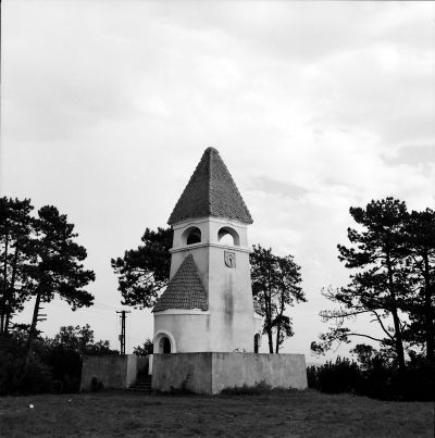Studentendenkmal i Marienburg, en kyrkborg i miniatyr.